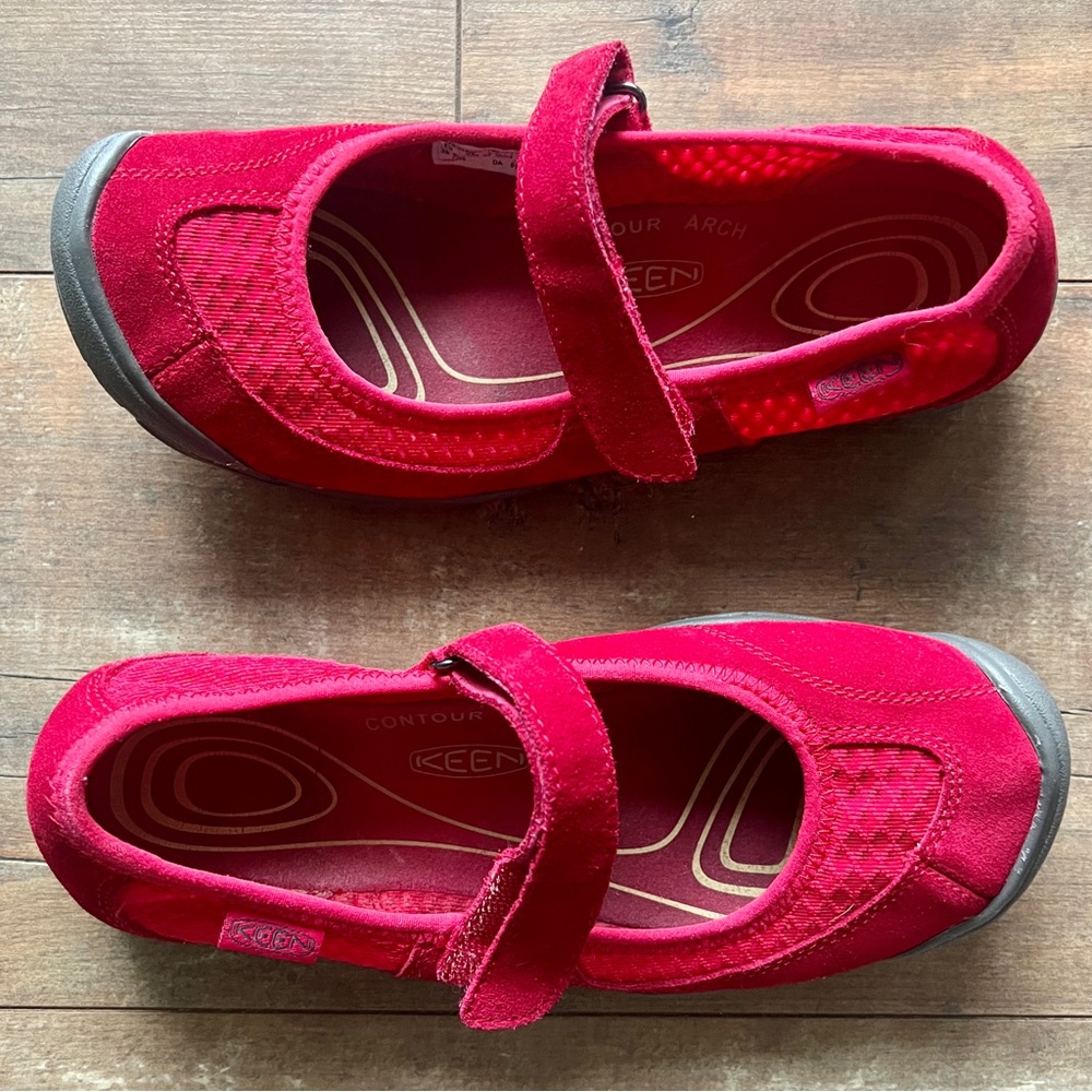 Keen Red Mary Jane Ballet Flats Women's 8